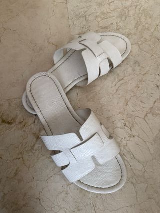 Sandalias planas blancas antideslizantes talla 40