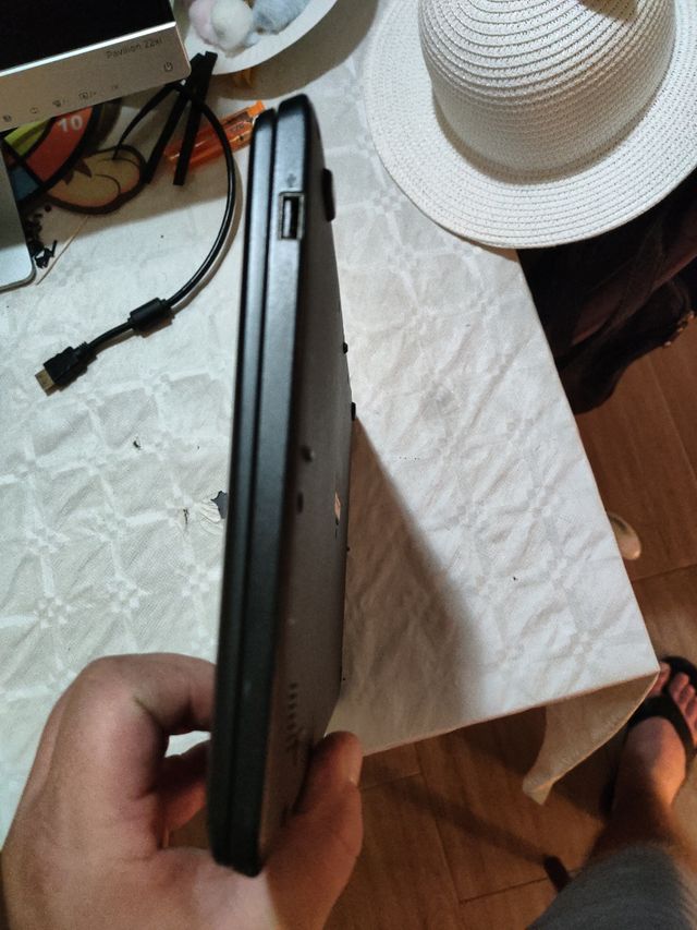 Portátil Medion negro