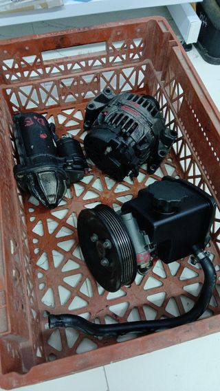 Alternador,motor arranque,bomba dirección Sprinter