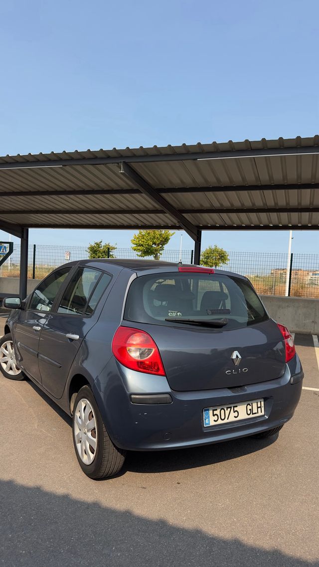 Renault Clio 2009
