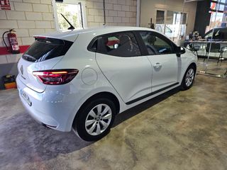 Renault Clio 2021