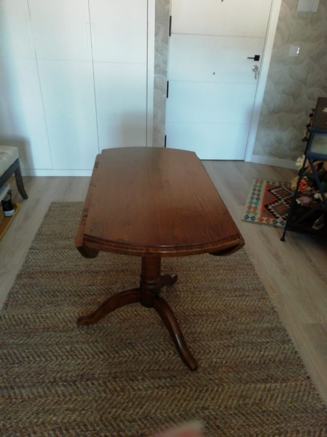 Mesa redonda extensible madera