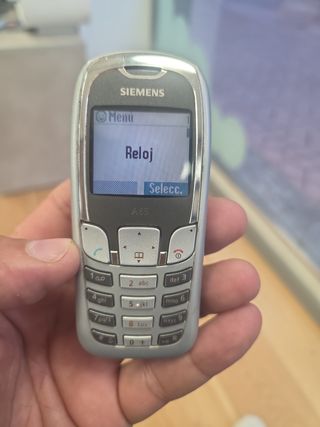 Siemens A65 - Teléfono móvil plateado