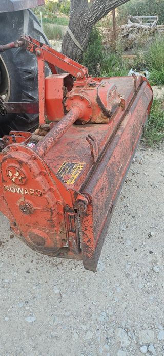 Rotovator usado - Fresadora agrícola
