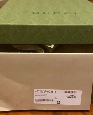 Chanclas Gucci - Sandalias
Talla 43