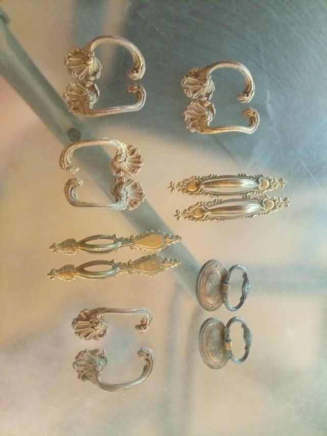 Lote tiradores Bronce - Muebles Antiguos