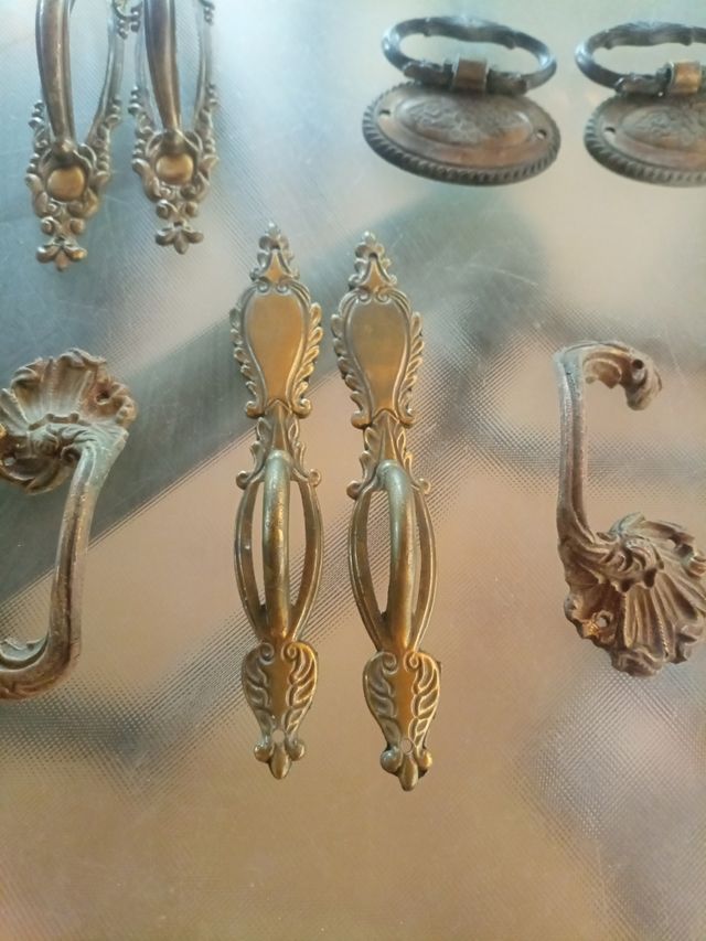 Lote tiradores Bronce - Muebles Antiguos