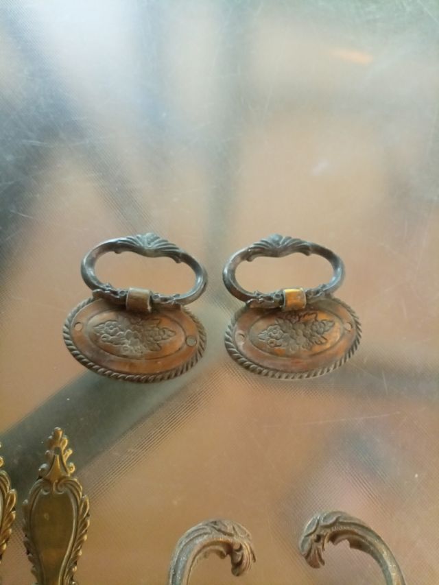 Lote tiradores Bronce - Muebles Antiguos