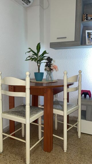 Mesa redonda madera 2 sillas