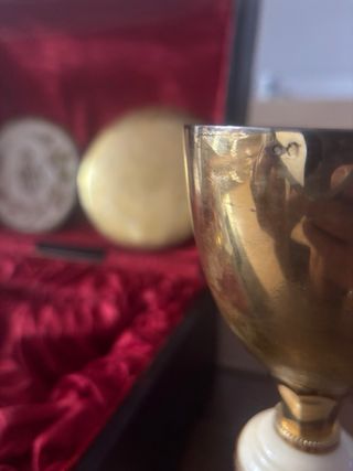 caliz de plata dorada