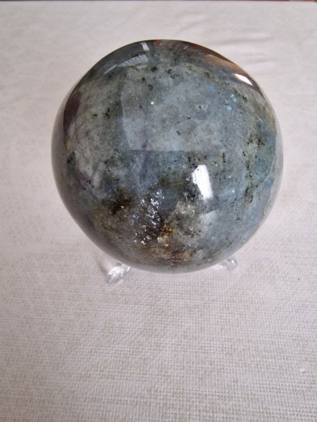 Esfera de labradorita