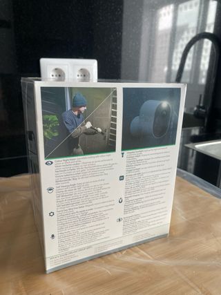 Arlo Pro 3 - Cámara Seguridad 2K
