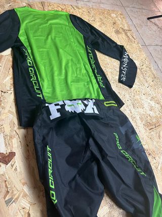 Traje Motocross Fox Monster