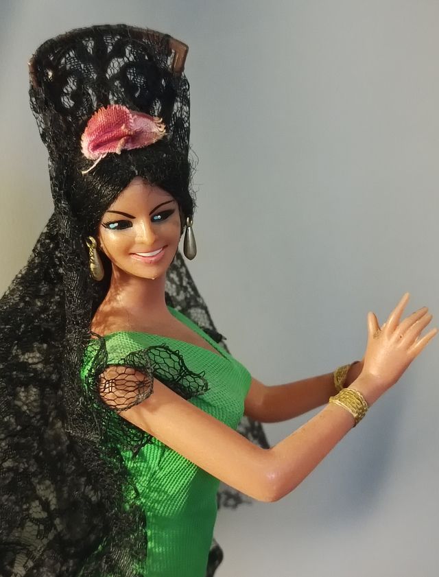 Muñeca gitana de Marin 32cm