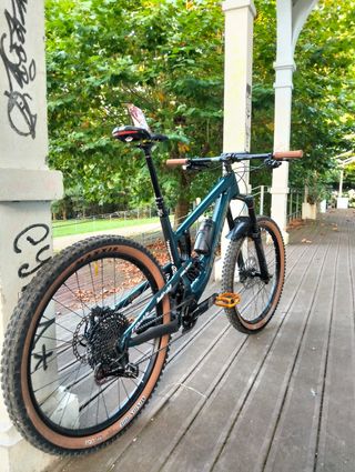 Santa Cruz Nomad 4c-Talla L