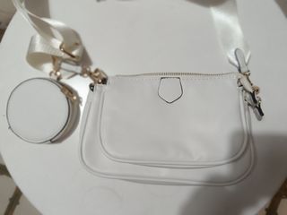 Bolso bandolera blanco pequeño