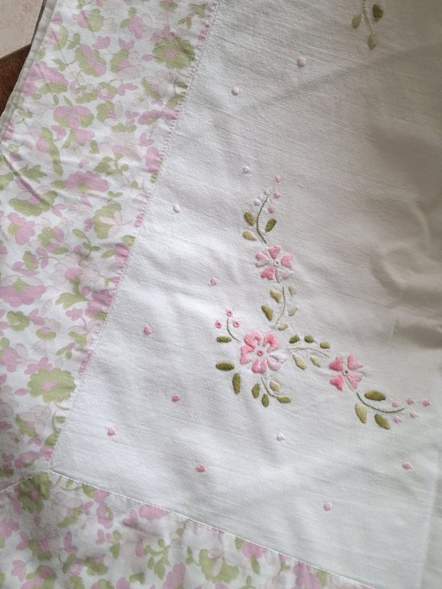 Lenzuola della nonna matrimoniali ricamo a mano