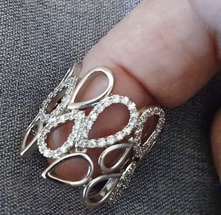 Anillo Plata 925. Mide de diámetro entre 6 y 6,50