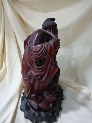 Escultura madera tallada anciano