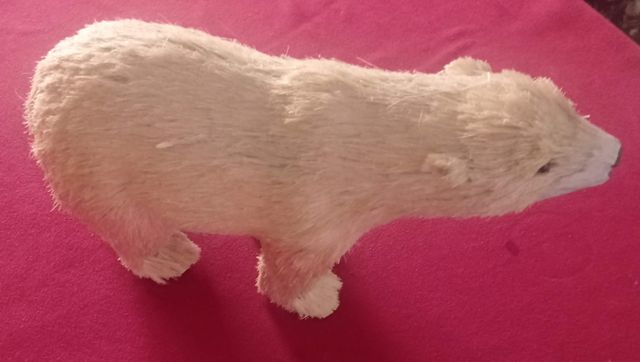 Oveja peluche decorativa,oso y muñeca