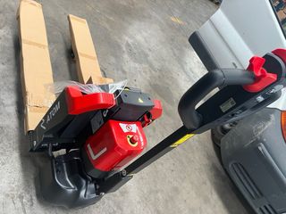 Transpaleta eléctrica Noblelift 1500kg oferta