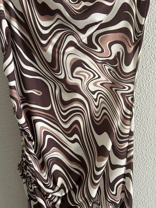 Vestido midi estampado marrón-blanco