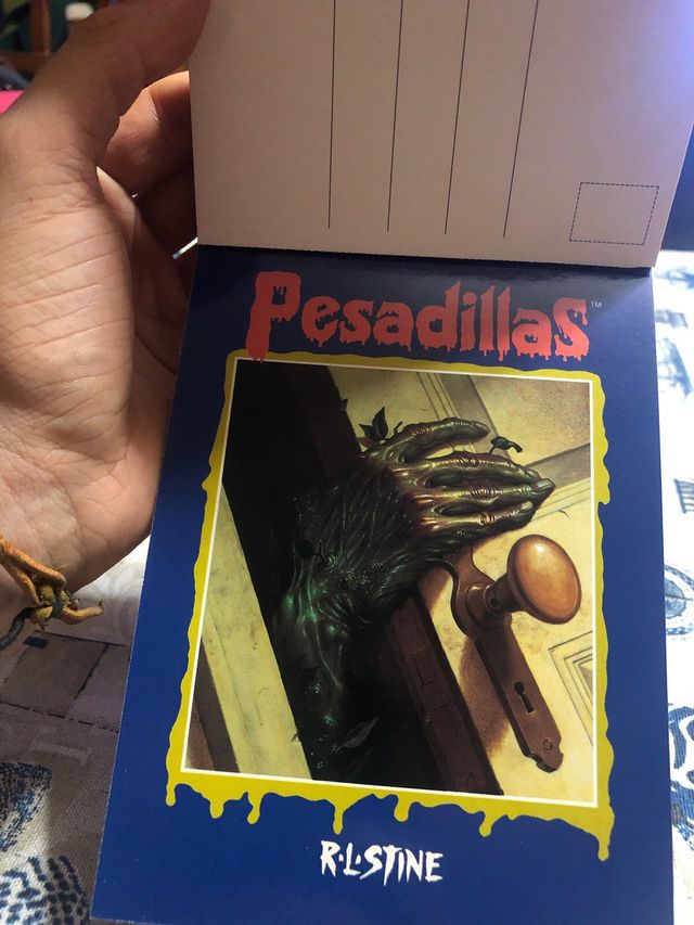 Coleccion de 24 Postales R.L. Stine Pesadillas