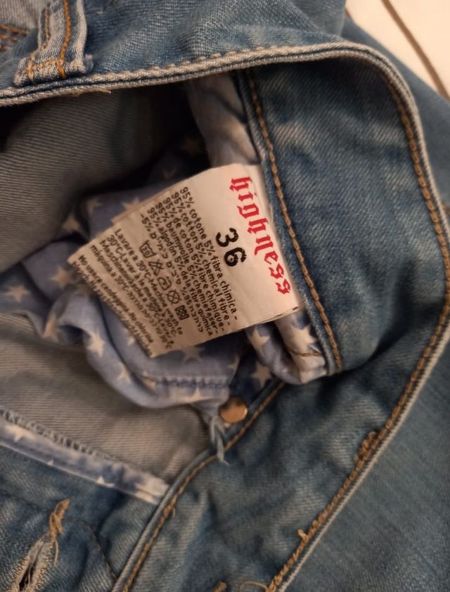 Vaqueros cortos Highness