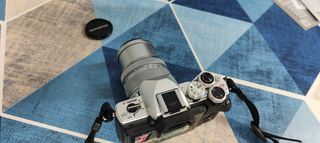 Cámara de fotos Olympus OM-D E-M10 II