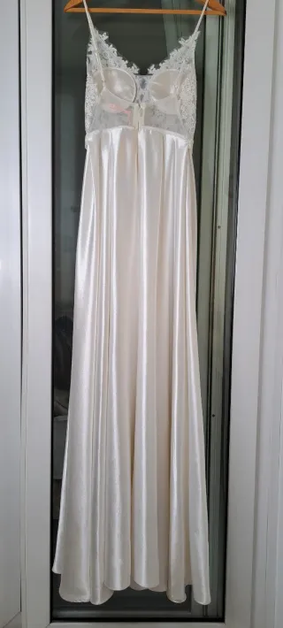 Vestido de novia M/S SIN ESTRENAR y con etiqueta