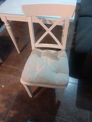 Mesa cristal 4 sillas - blanca