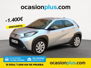 Toyota Aygo X Cross 1.0 VVT-I Play 53 kW (72 CV)