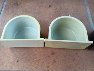 VENDO 6 COMEDEROS PARA GUACAMAYOS, YACOS.A 2€/Und