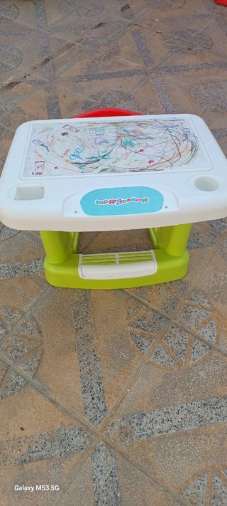 Mesa infantil dibujo