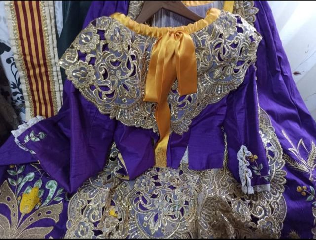 Traje Fallera 40/42 - Dorado y Morado