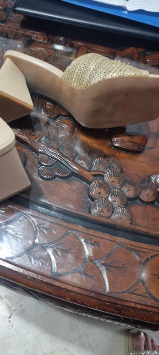 Sandalias Belfree doradas