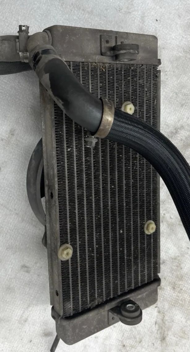 Radiador Yamaha X-Max 125cc