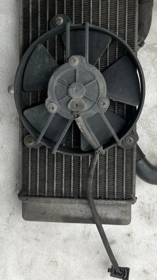 Radiador Yamaha X-Max 125cc