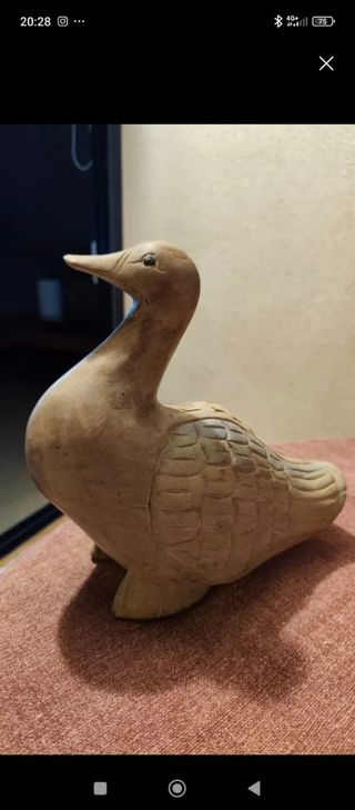 Figura decorativa pato madera