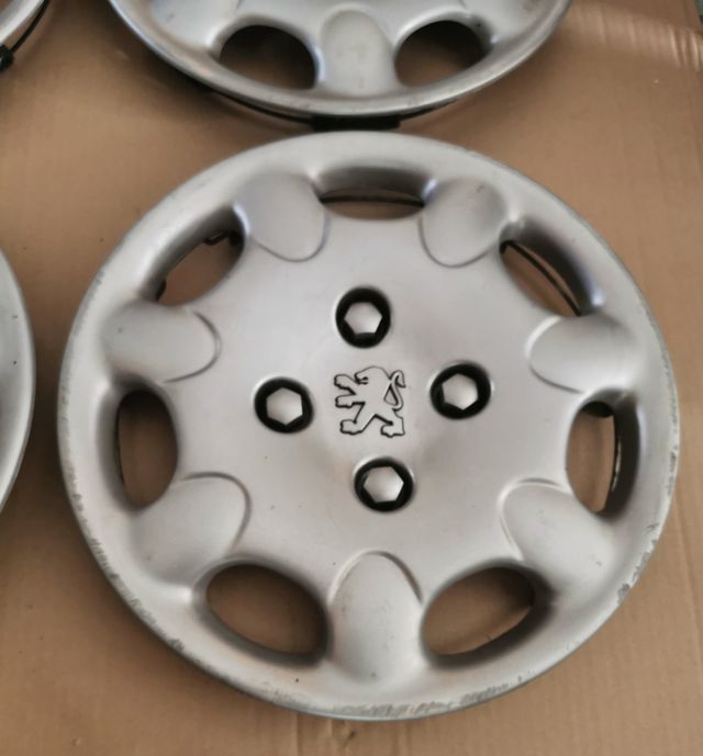 (37)4 Tapacubos Peugeot R13 Originales