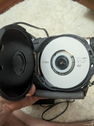 Sony Handycam DCR-DVD201E