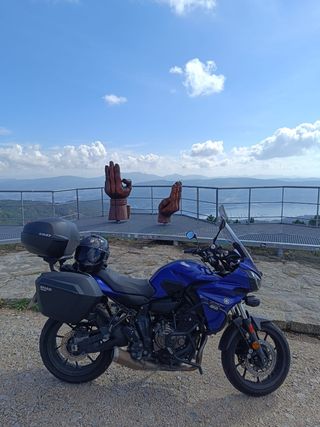 Yamaha Tracer 700 Azul