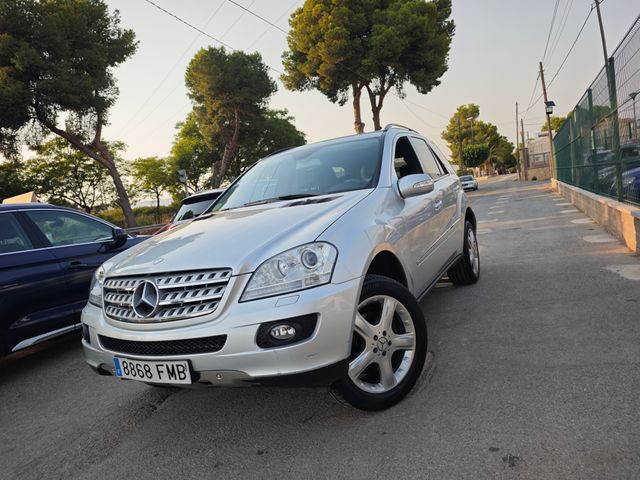 Mercedes-Benz Clase M 350 GCi 272cv 7G 136.000KM