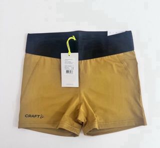 Talla M. Malla corta de entrenamiento CRAFT. 