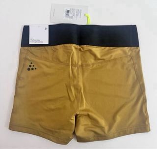 Talla M. Malla corta de entrenamiento CRAFT. 