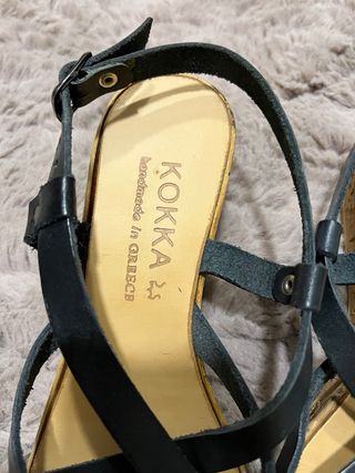 Sandalias griegas piel cuña corcho