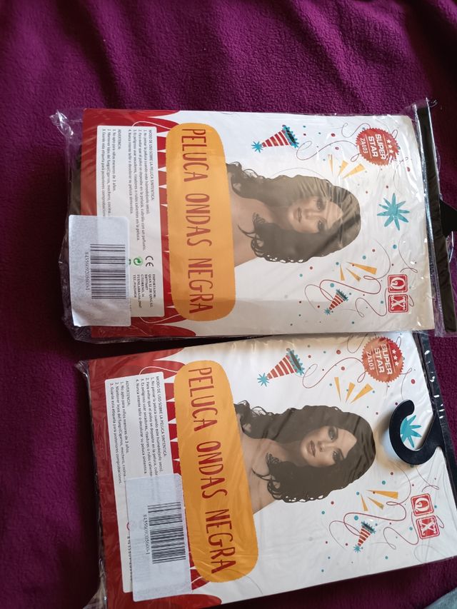 2 Pelucas Negras Onduladas QX