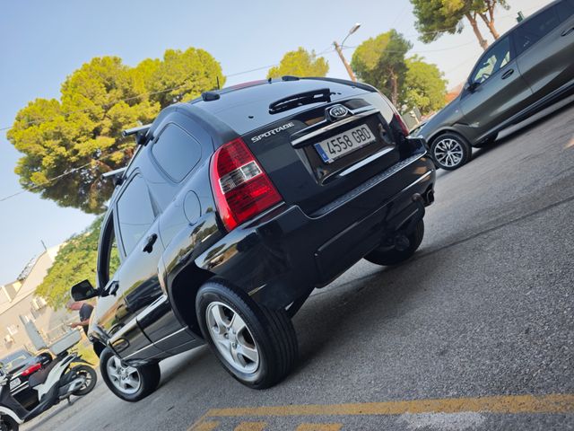 KIA Sportage 2.0 GASOLINA PEGATINA C