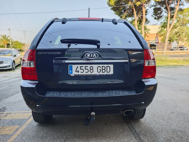 KIA Sportage 2.0 GASOLINA PEGATINA C