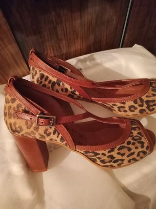 Zapatos salón leopardo -talla 37